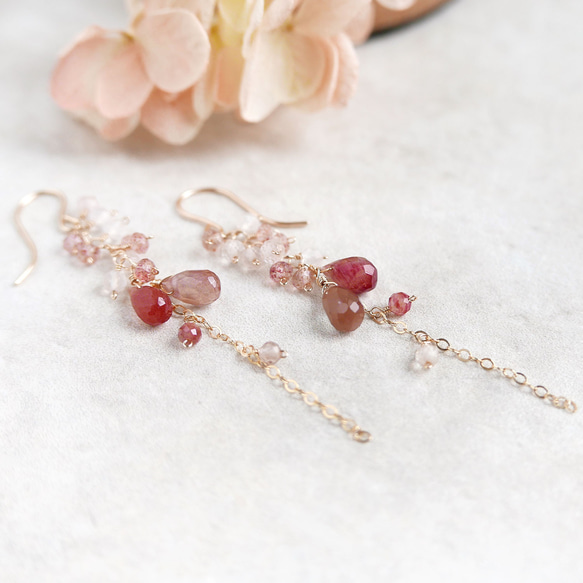 アンデシンと天然石のロングピアス　14kgf 2枚目の画像