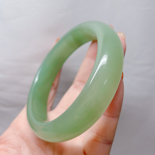 新入荷】天然玉石 独龍玉 バングル 内径約62.7mm バングル