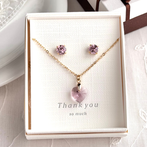 スワロフスキー ハートのクリスタルのネックレス＆ピアスのセット