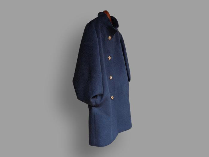 ～Seriesかる～いコート…カシミア混紡濃紺～
