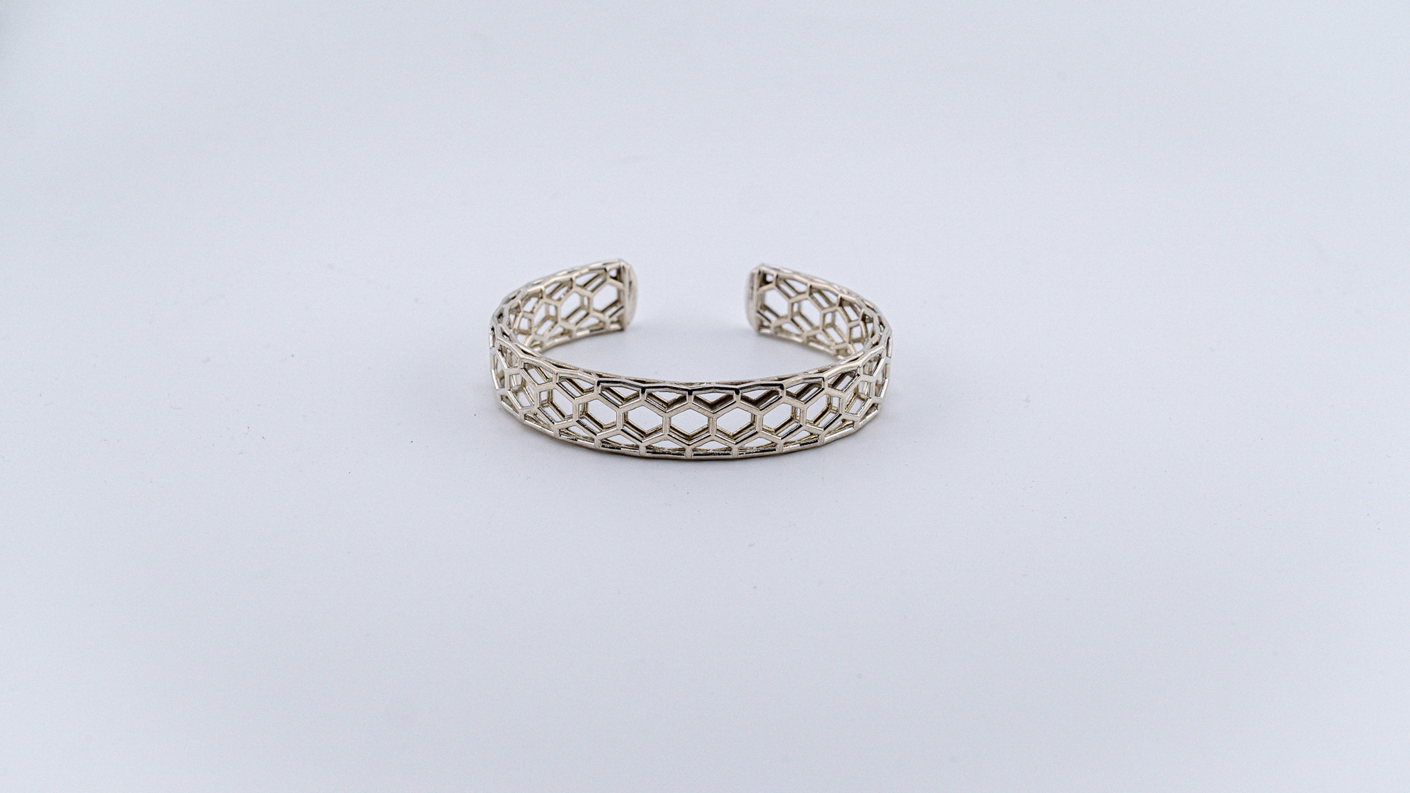 幾何学模様　シルバー925バングル　選べるカラー　送料無料　S-011