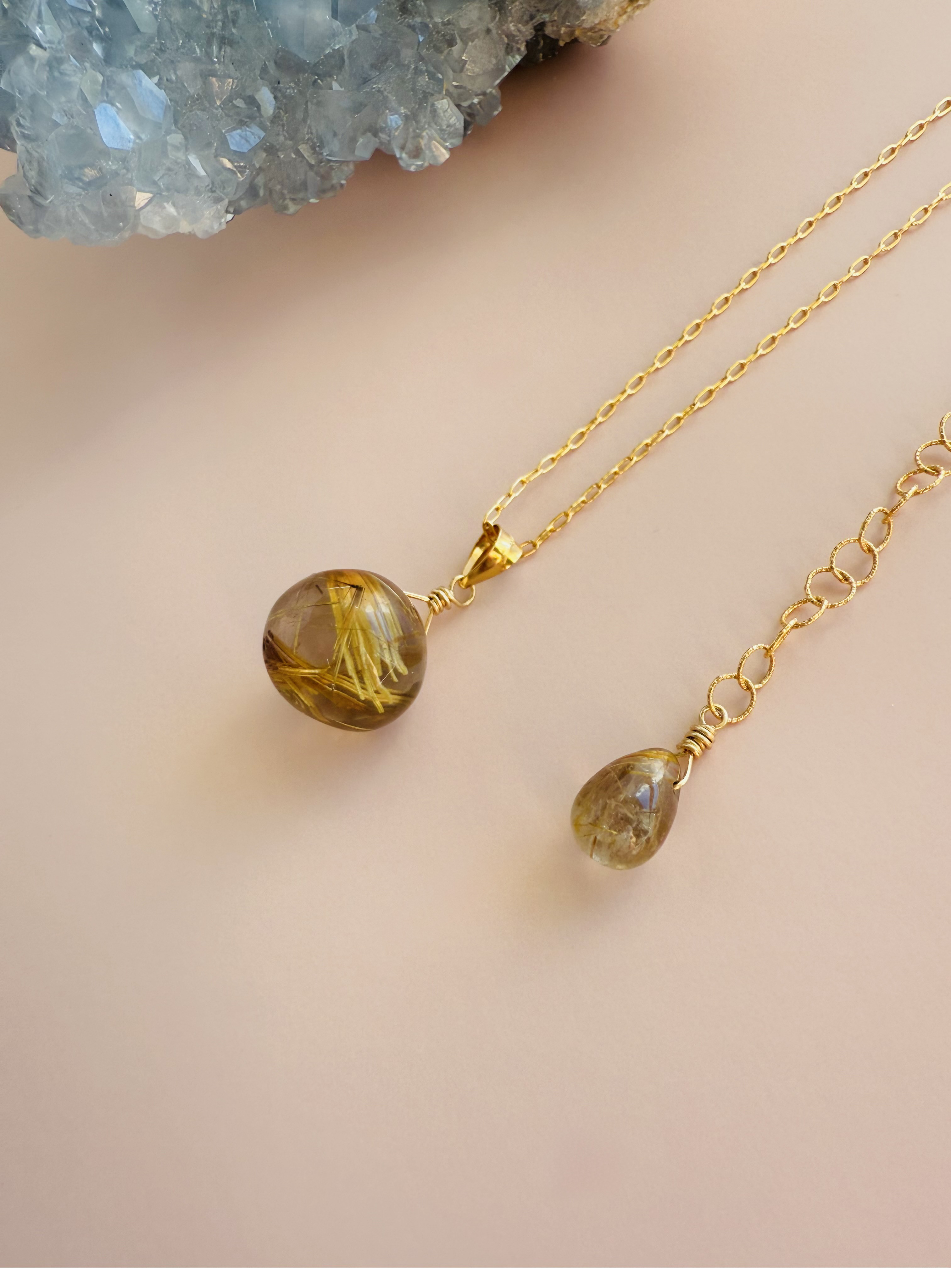 ルチルインスモーキークォーツの一粒ネックレス