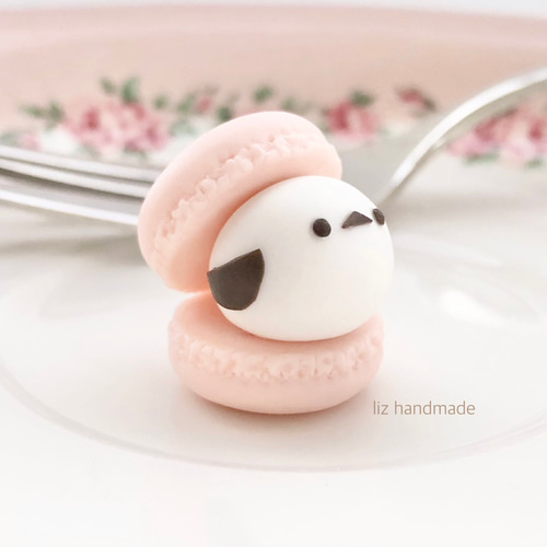 シマエナガマカロン その他置物 liz 通販 18904554｜Creema(クリーマ)