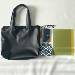 シルバーエコレザー　トートバッグ　L 10枚目の画像