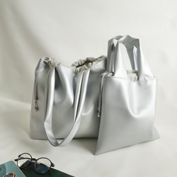 シルバーエコレザー　トートバッグ　L 7枚目の画像