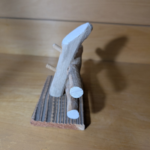 流木の手作りスタンド鏡 鏡DIYのインテリア・手作りの実例 ｜ RoomClip