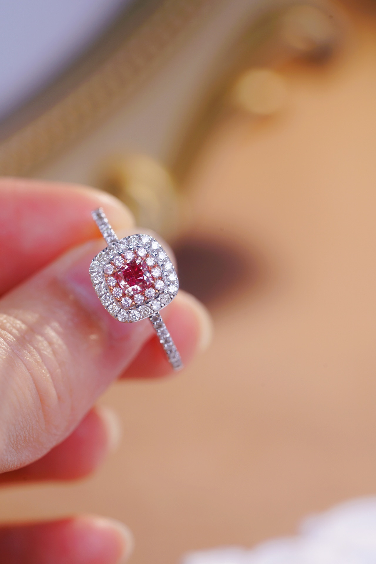 ピンクダイヤモンド付きリングk18 56,815円