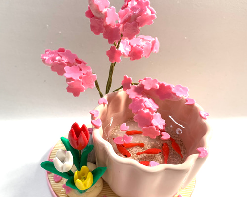 ☆桜満開の春金魚 (受注生産) 樹脂粘土 お花見 その他置物 おり姫 通販