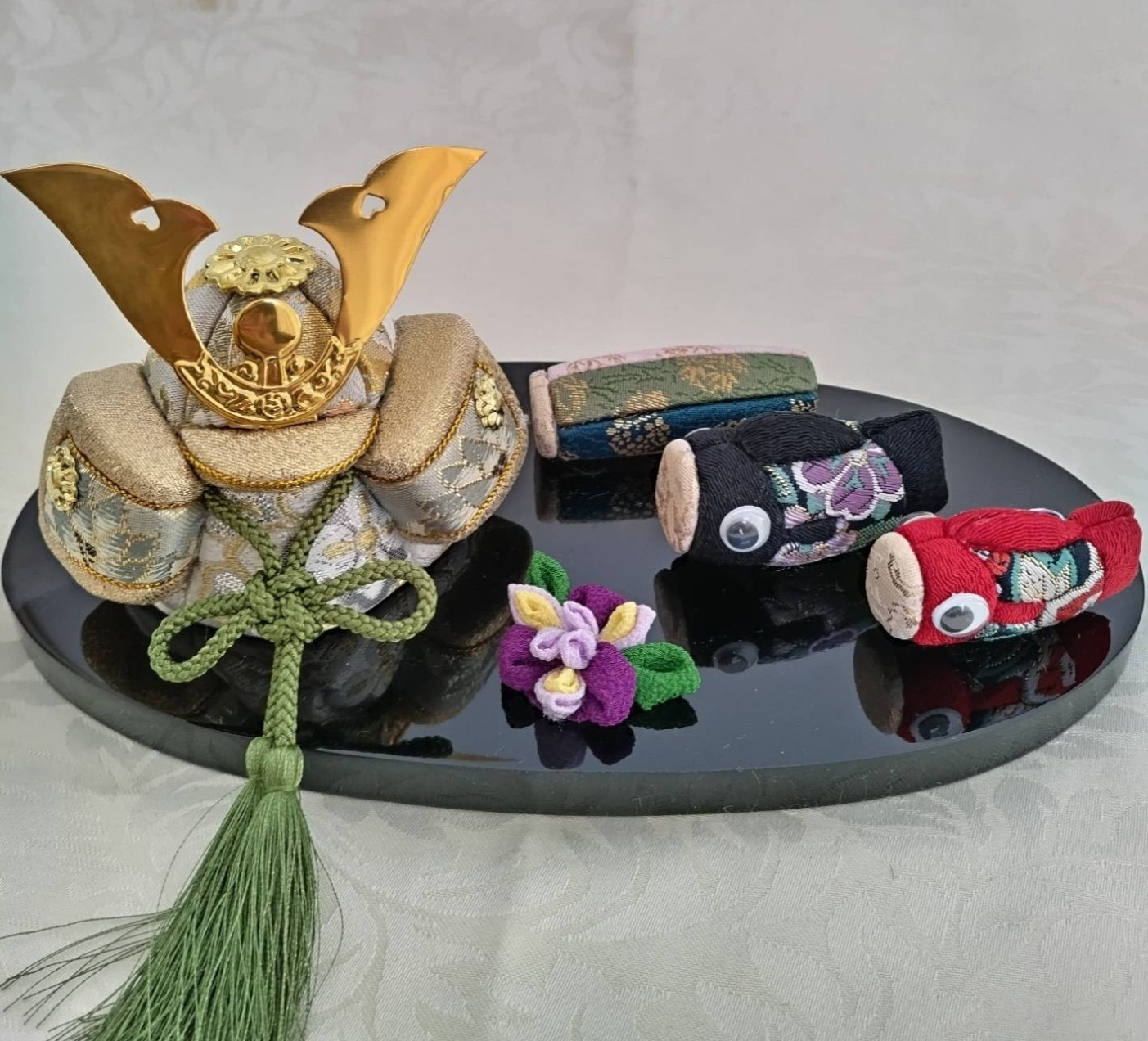 新作　五月飾り（兜＊鯉のぼり）