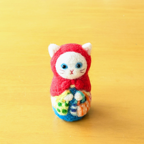 猫マトリョーシカ(白猫さんの楽しいお買い物) 羊毛フェルト 羊毛