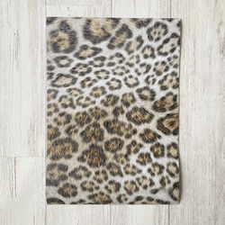 牛革ヒョウ柄プリント・A4カット2枚セット・本革 3枚目の画像