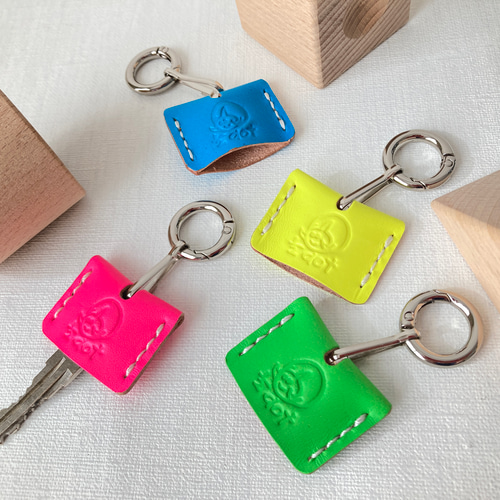 ネオンイエロー ミニバッグ型キーホルダー ネオンイエロー ミニバッグ型キーホルダー 帆布ミニショルダーバッグ