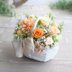 陽だまりのフラワーバスケット＊プリザーブドフラワー 4枚目の画像