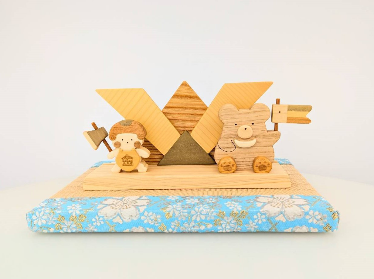 こどもの日　鯉のぼり　金太郎　ミニ畳付　コンパクトなサイズ　(美しい広葉樹の木で作りました) 端午の節句　5月人形