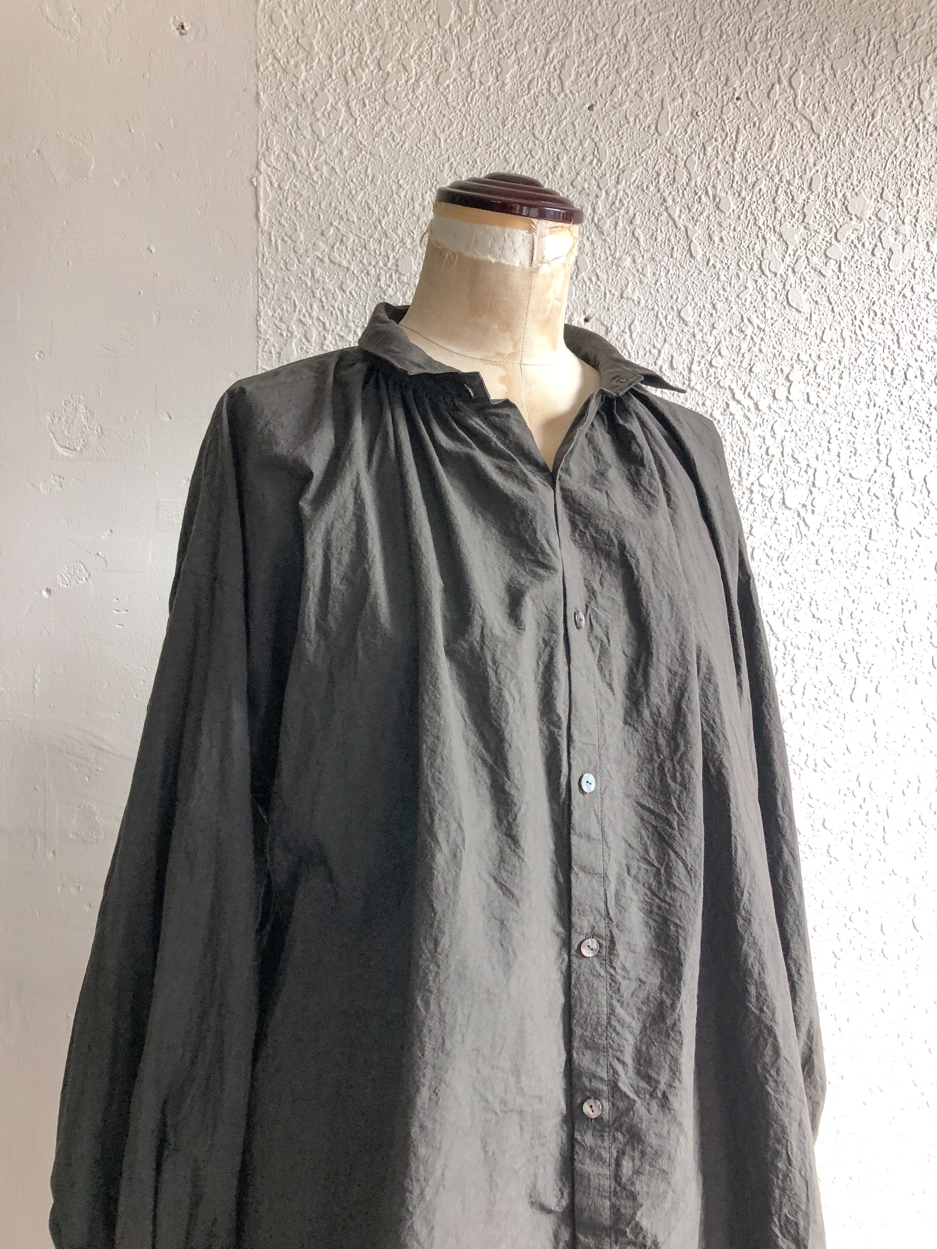 コットンタイプライター アンティークギャザーブラウス