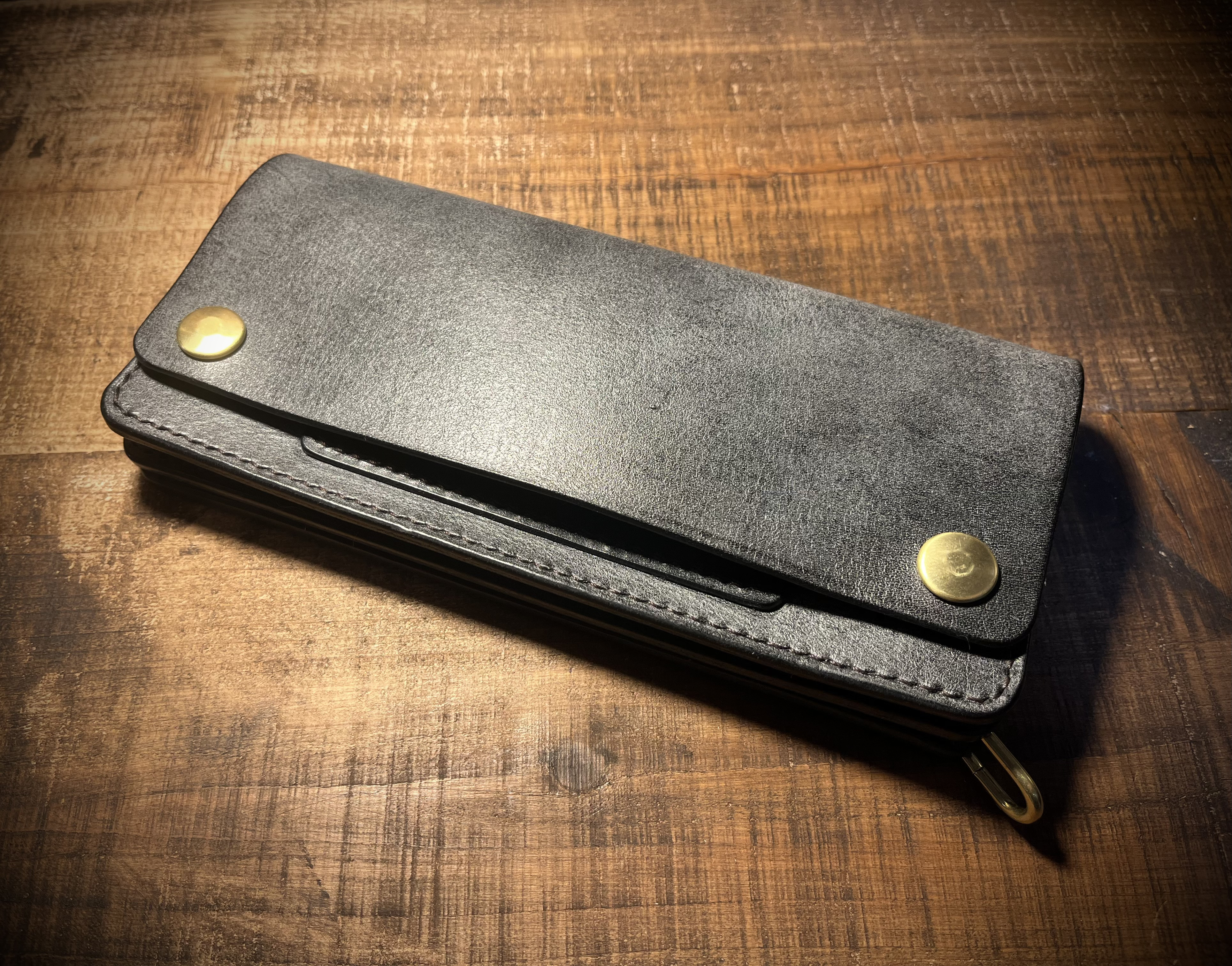 フルフラップ トラッカーウォレット/BLK ブライドルレザー