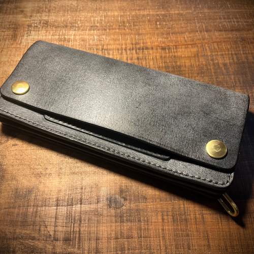 フルフラップ トラッカーウォレット/BLK ブライドルレザー 長財布 FAKE