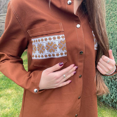 ウクライナ刺繍シャツジャケット　レディース　東欧　ハンドメイド　春服　L ウクライナ刺繍シャツジャケットレディース東欧ハンドメイド春服L