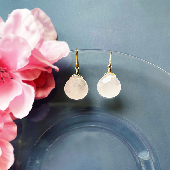 天然石ローズクウォーツ - ピアス ローズクォーツピアス 天然石 桜色 大人ピンク ピアス（フック