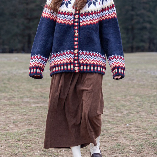 新作)手編み ウール100％ ノルディック柄 カーディガン セーター 厚手
