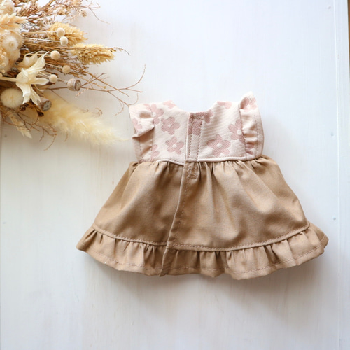 26cmドール服 ぬいぐるみ服 フリル袖ブラウンワンピース ソランちゃん  