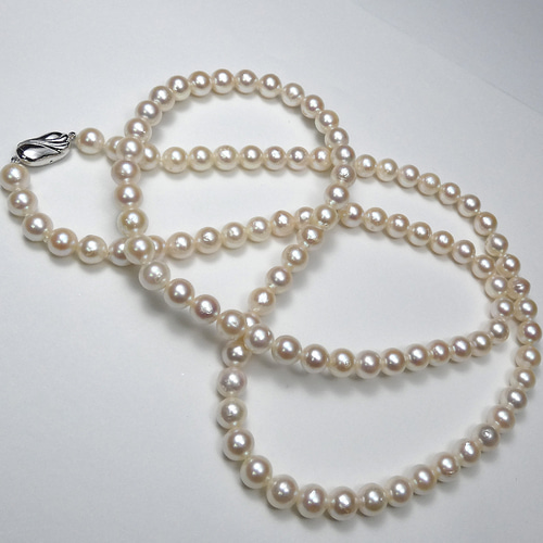 7.5～8.0 mm アコヤ真珠ネックレス 超ロングタイプ