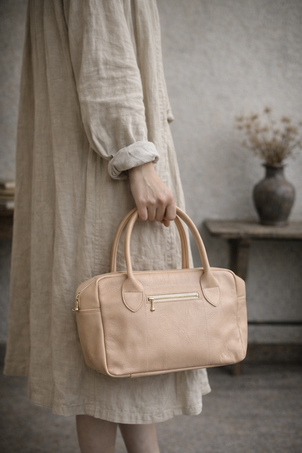 本革 ボストンバッグ／ベージュ ｜既製品とは少し違う、アンティークな佇まい