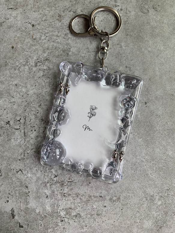 ハンドメイド　キーホルダー　トレカケース ᴺᴱᵂ𖤐 #handmade_ar_ #トレカケース #トレカケースデコ