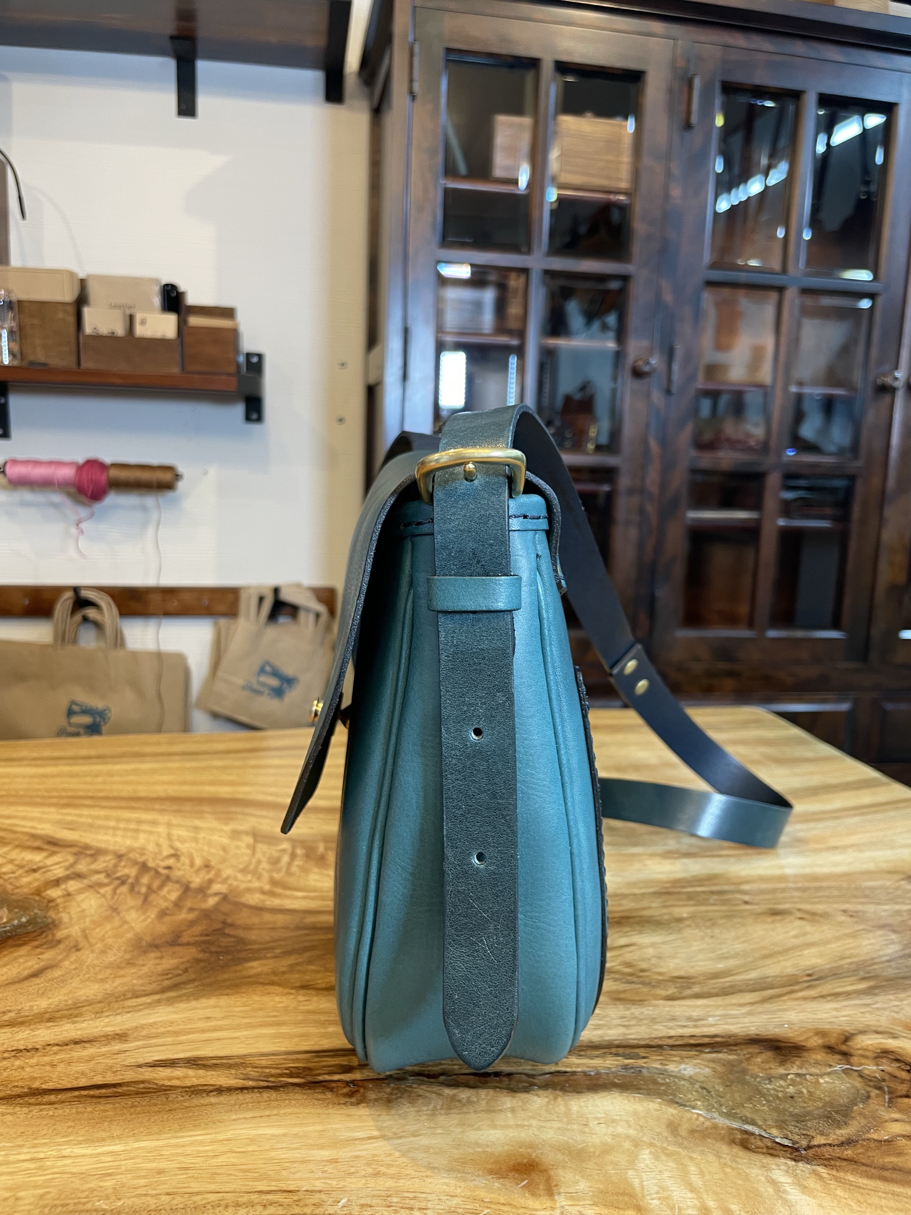 Rustic Shoulder Bag  ラスティックショルダーバッグ