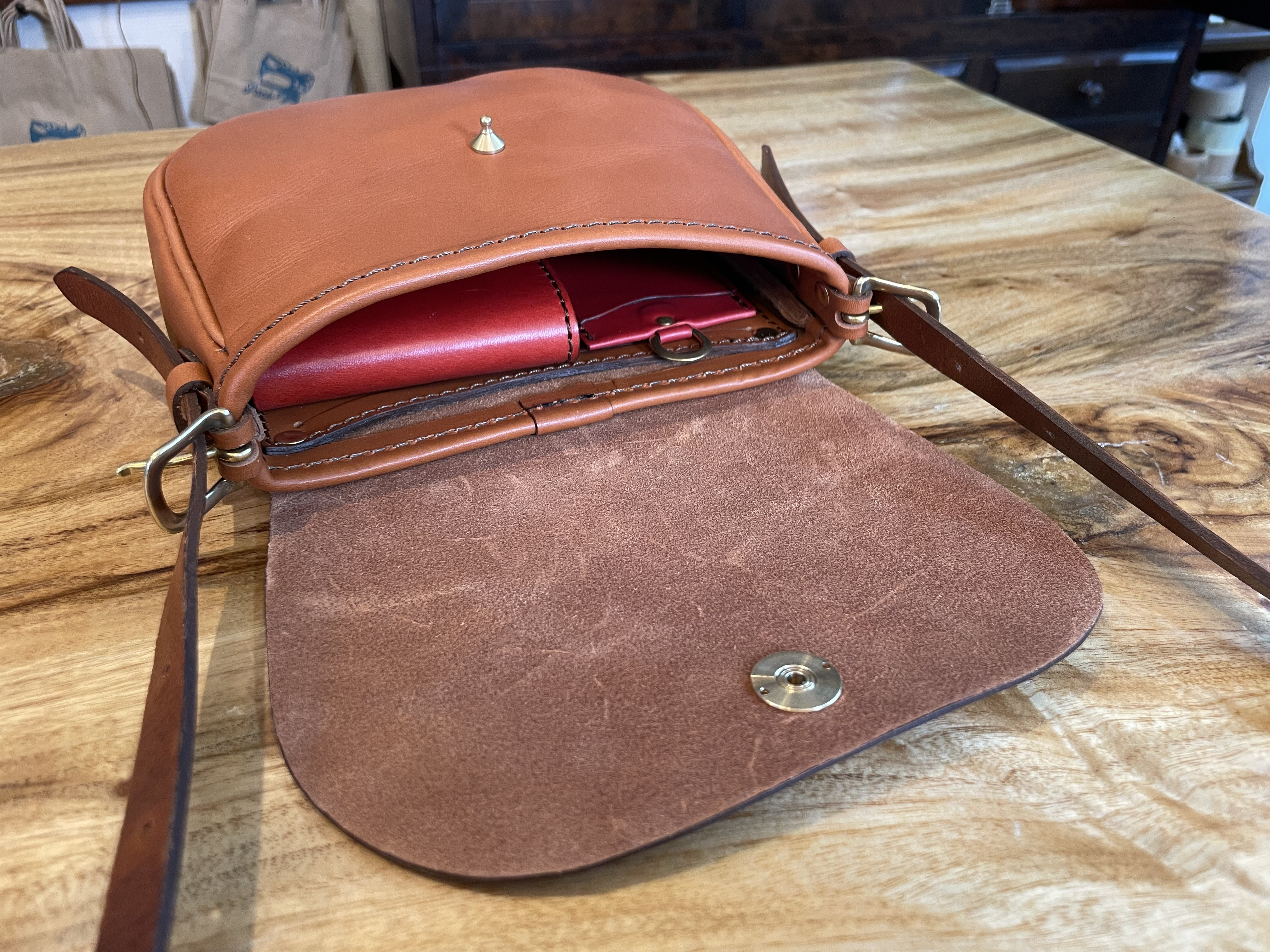 Rustic Shoulder Bag  ラスティックショルダーバッグ