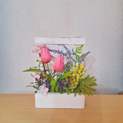 卓上•壁掛け2way/桜•ミモザ•ラベンダー•チューリップのアレンジメント