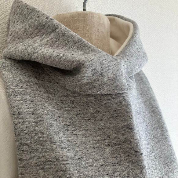 4カラーからお選びいただけます　裏毛スウェット　2枚仕立て　フードベスト　 7枚目の画像