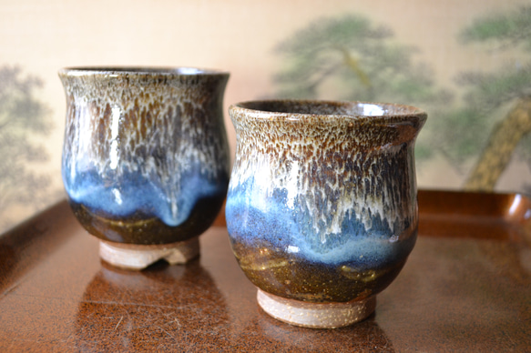 ギフト特割！】◇夫婦湯呑み（孔雀釉） 湯呑み茶碗 窯変 ☆萩焼き 陶器