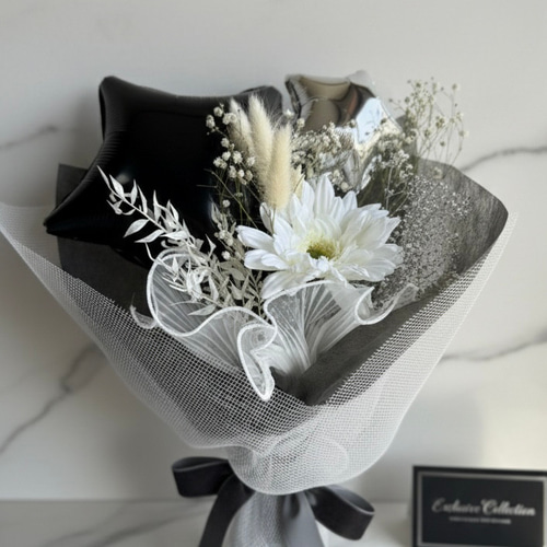 ブラックシルバーバルーン入りブーケ 花束 ギフト 卒業式 プリザーブド