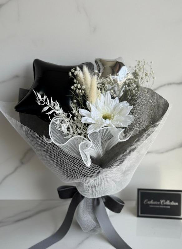 ブラックシルバーバルーン入りブーケ 花束 ギフト 卒業式 プリザーブド
