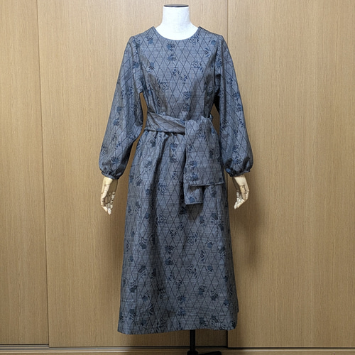 SOLD お値下げ中 着物リメイク ワンピース 大島紬 M〜L ワンピース