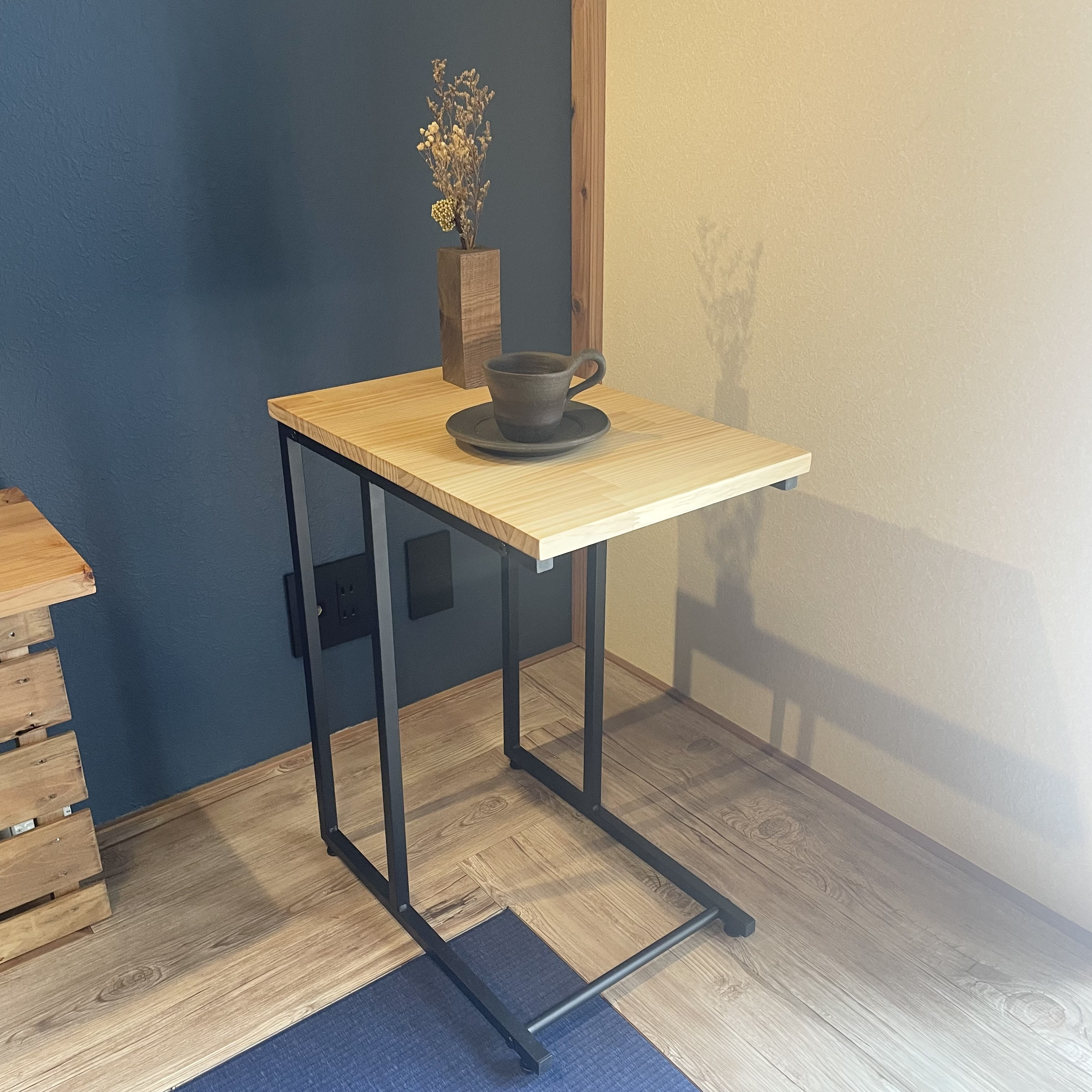 シンプル サイドテーブル