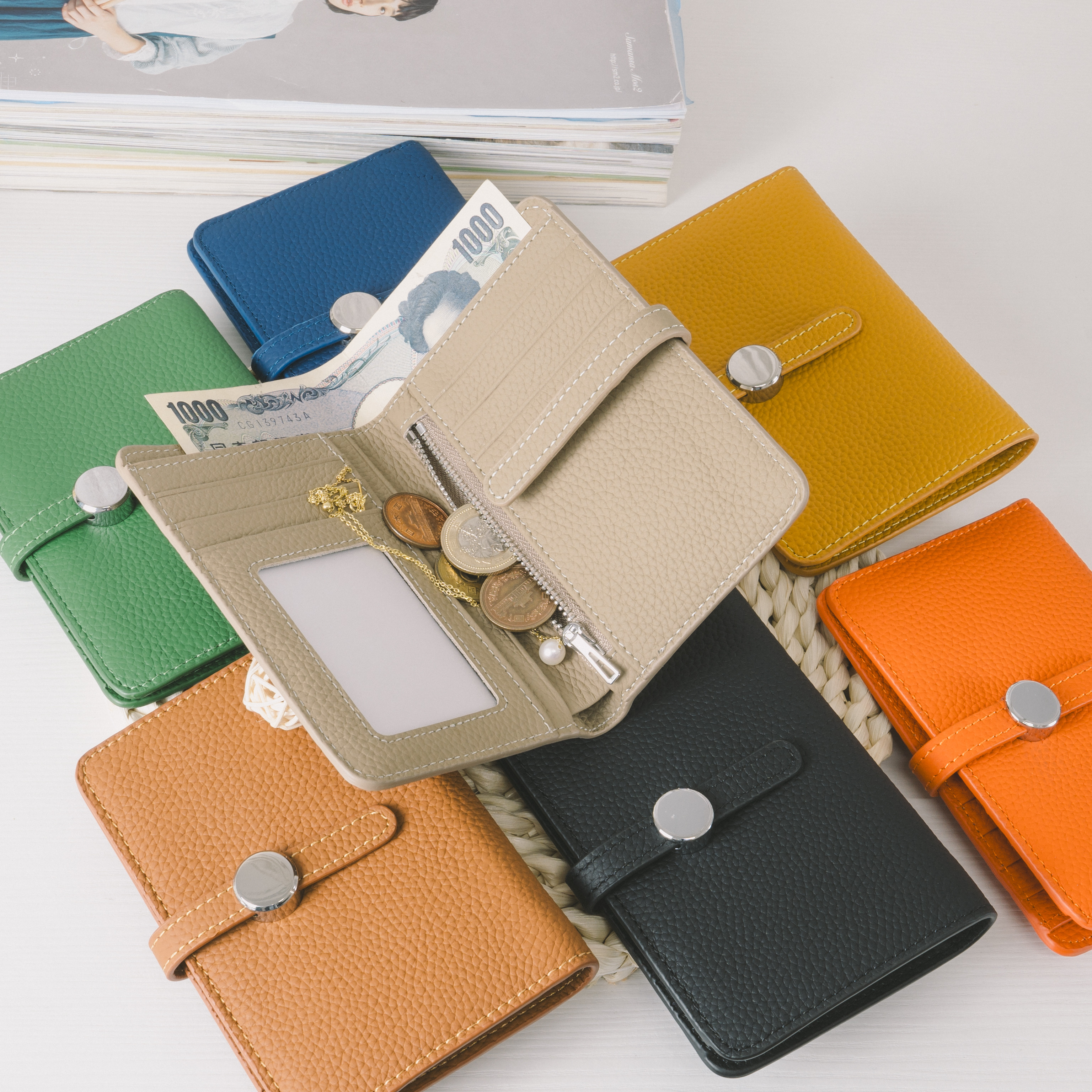 【薄型二つ折り財布❤コンパクト❤紐止め】牛革製カード入れ│耐久性│シンプル│トップレザー│小銭入れ│SF-20G