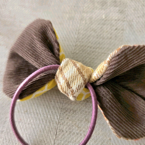 A-460  パッチワークのヘアゴム フェルトパッチワークのヘアゴム（赤） ヘアゴム sato-kko 通販