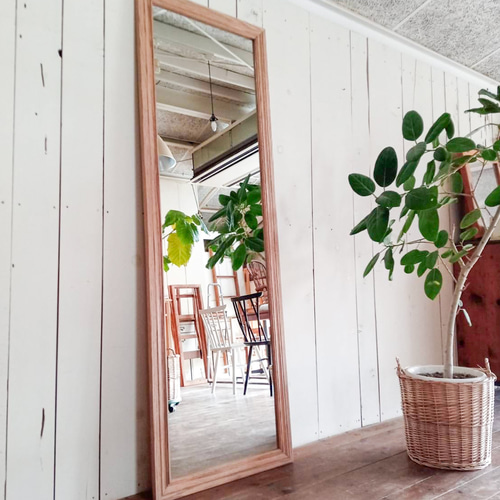 美容室向け壁掛けミラー 700×900 オーク無垢材ミラーフレーム