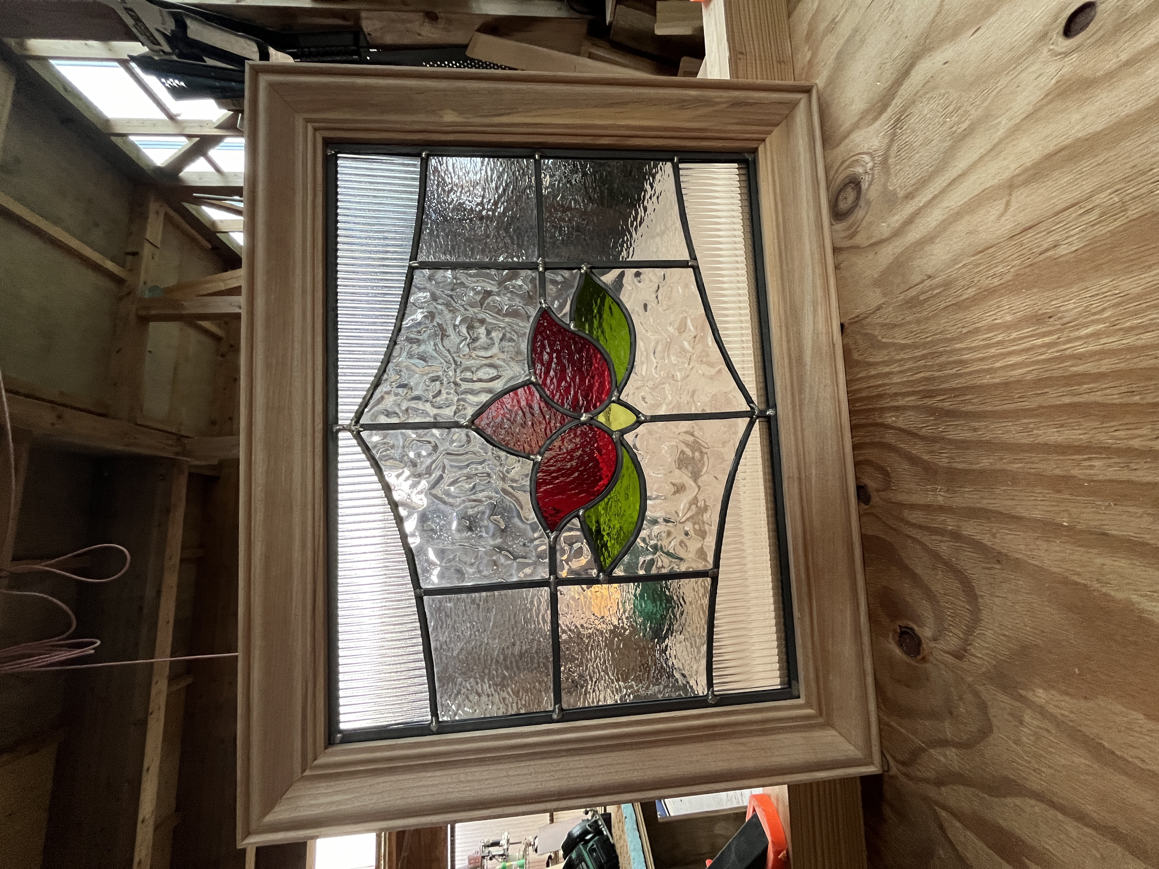 受注生産　オーダーサイズの額縁（ステンドグラス・鏡などの額縁つくります。）