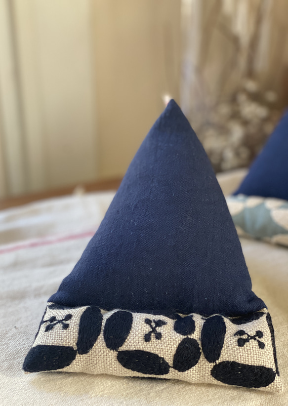 * new  スマホスタンド　ミナペルホネン(dear) 3枚目の画像