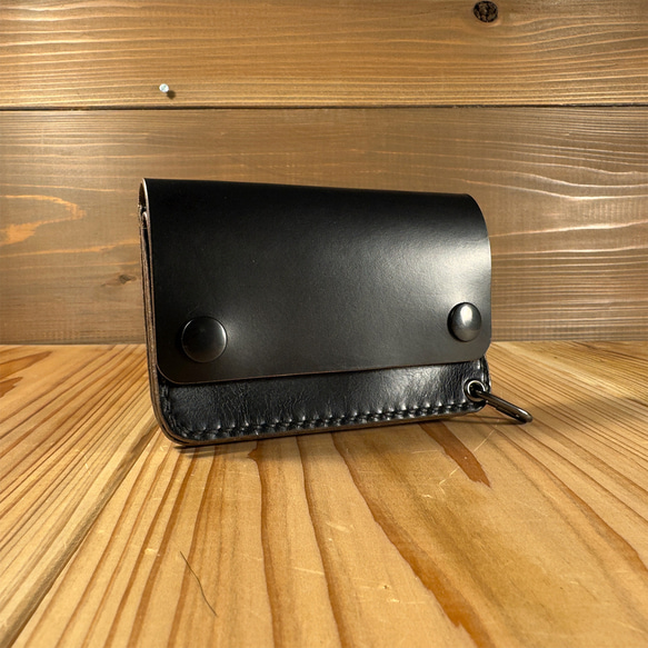 クロムエクセル（ブラック茶芯）｜ショートトラッカーウォレット【金具ブラック仕様】 Horween社 クロムエクセル｜ブラック茶芯 ショートトラッカー