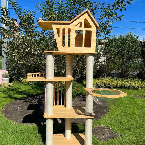 天空のキャットハウス 高級キャットタワー 木製 据え置き型 宇宙