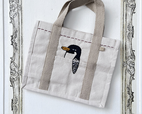 (手づくり)\"今日の空はとてもおしゃべり\"ショルダーバッグ刺繍切り絵風景トート 手づくり)