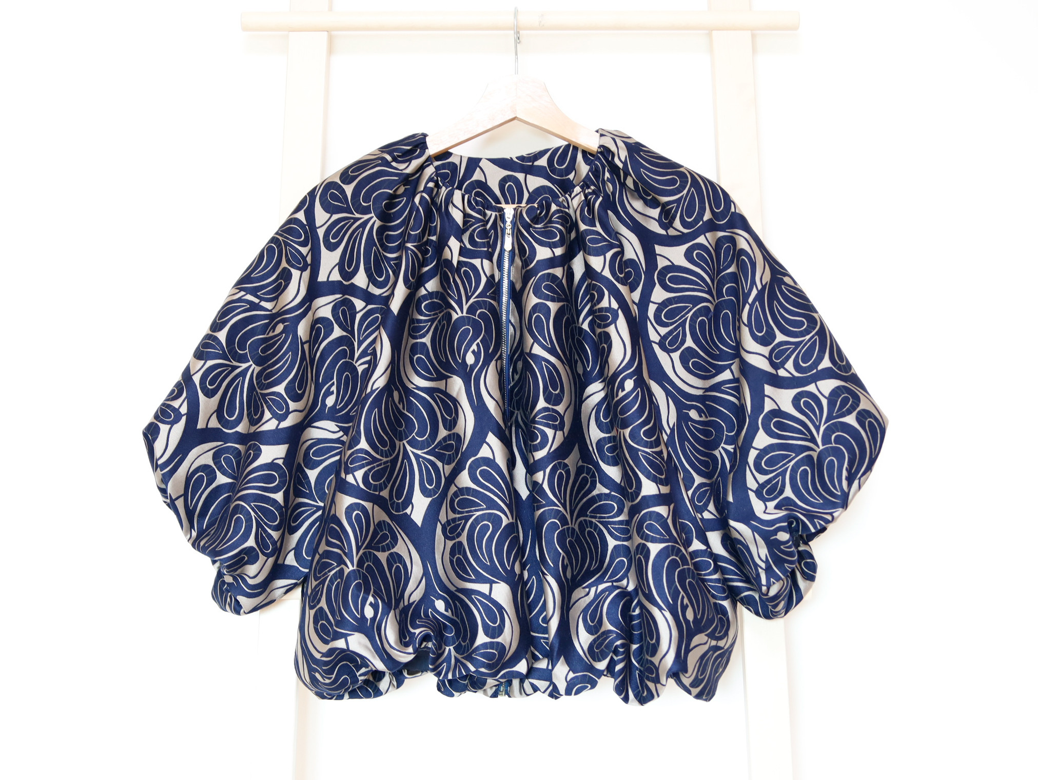 バルーンジャケット コベントガーデン グレー きまぐれコレクション ダマスク柄