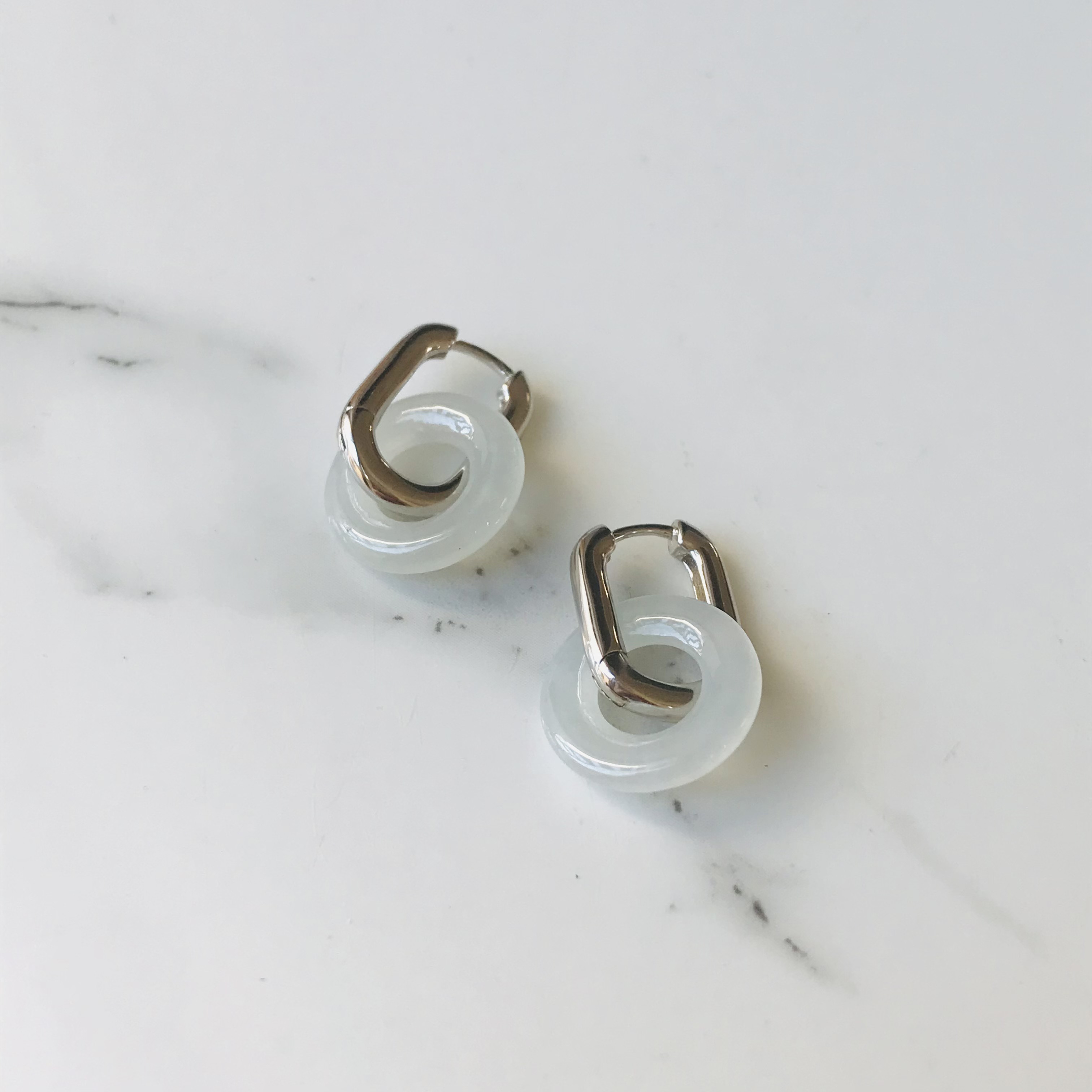 [P95-002] ジェイド　JADE  ヒスイ　本翡翠　ピアス　　天然石　一点物　希少　ミャンマー産　s925 フープ