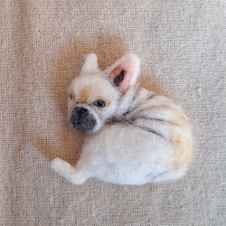 羊毛フェルトフレブルのブローチ確認写真❣️ 羊毛フェルトフレブルの