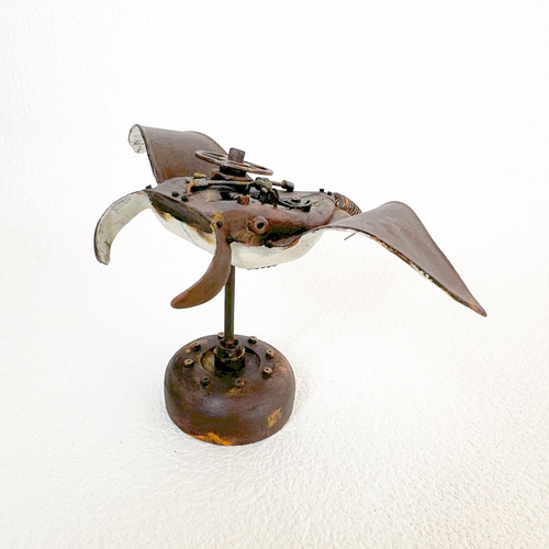 鹿角とひのきのアクセサリースタンド