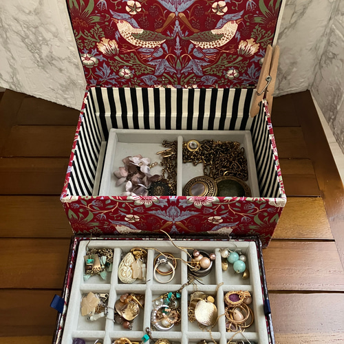 アクセサリーボックス　アクセサリーケース　ウィリアムモリス アクセサリーボックス アクセサリーケース ウィリアムモリス フリー